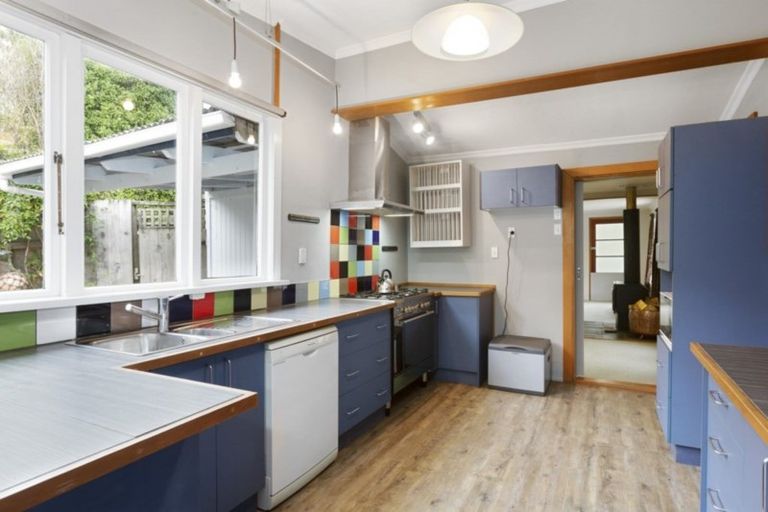 Photo of property in 67 Greenacres Street, Macandrew Bay, Dunedin, 9014