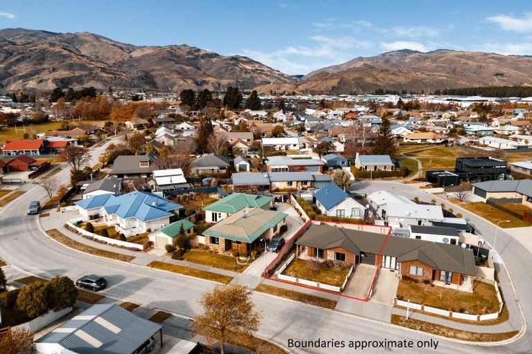 Photo of property in 38 Wishart Crescent, Cromwell, 9310