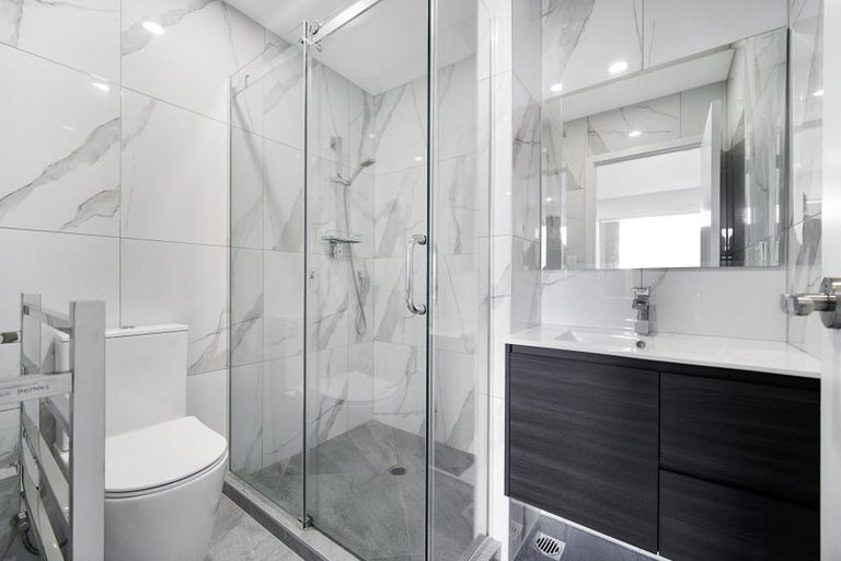 Photo of property in 5/34 Parry Road, Mount Wellington, Auckland, 1062