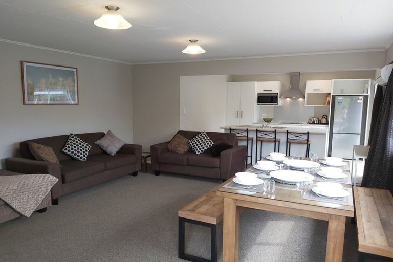 Photo of property in 37 Tui Road, Raumati Beach, Paraparaumu, 5032