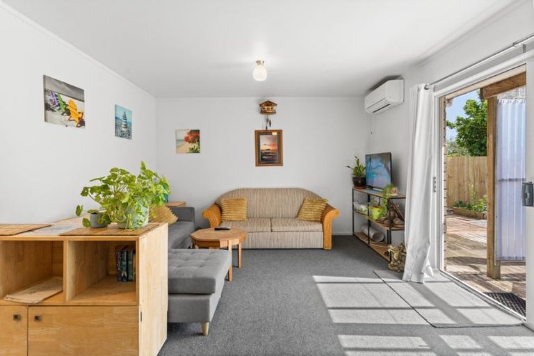 Photo of property in 20b Dickson Road, Papamoa Beach, Papamoa, 3118