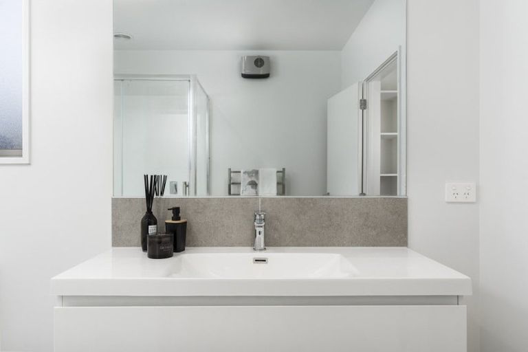 Photo of property in 5 Sarah Street, Marshland, Christchurch, 8083