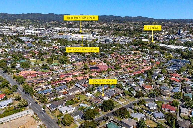 Photo of property in 4 Duncan Avenue, Te Atatu South, Auckland, 0610