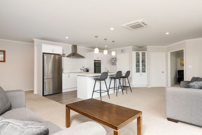 Photo of property in 22 Kapuka Street, Papamoa Beach, Papamoa, 3118