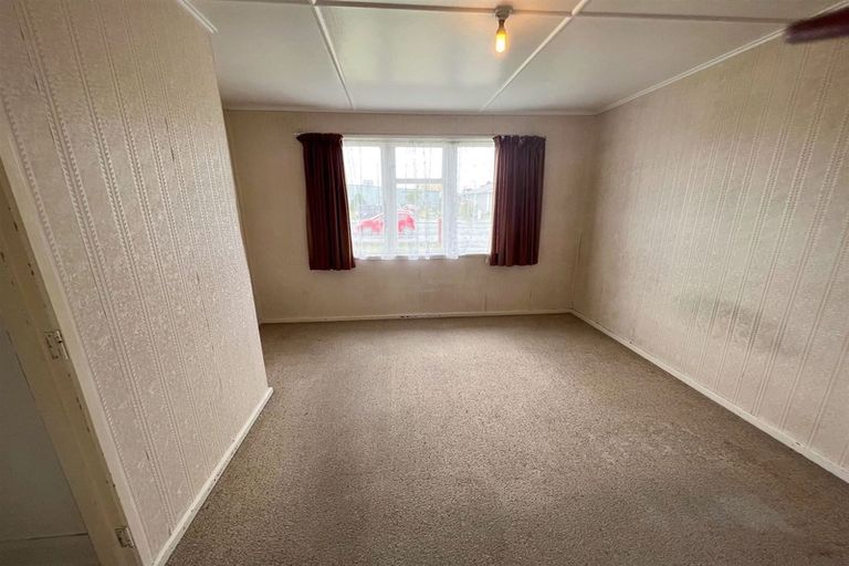 Photo of property in 9 Stairs Street, Dannevirke, 4930