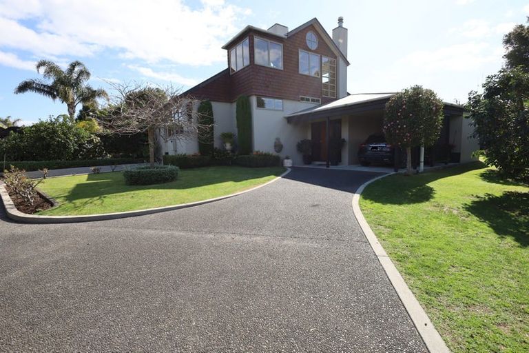 Photo of property in 30 Karaka Road, Otumoetai, Tauranga, 3110