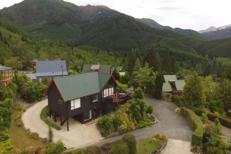 Photo of property in 15 Acheron Heights, Hanmer Springs, 7334