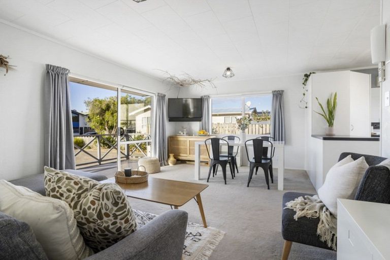 Photo of property in 111 Wattle Place, Whangamata, 3620