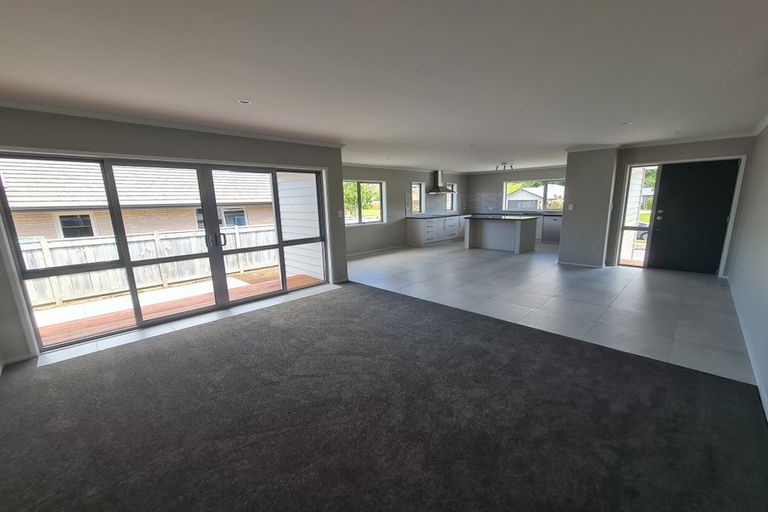 Photo of property in 16 Oakland Place, Ngongotaha, Rotorua, 3010