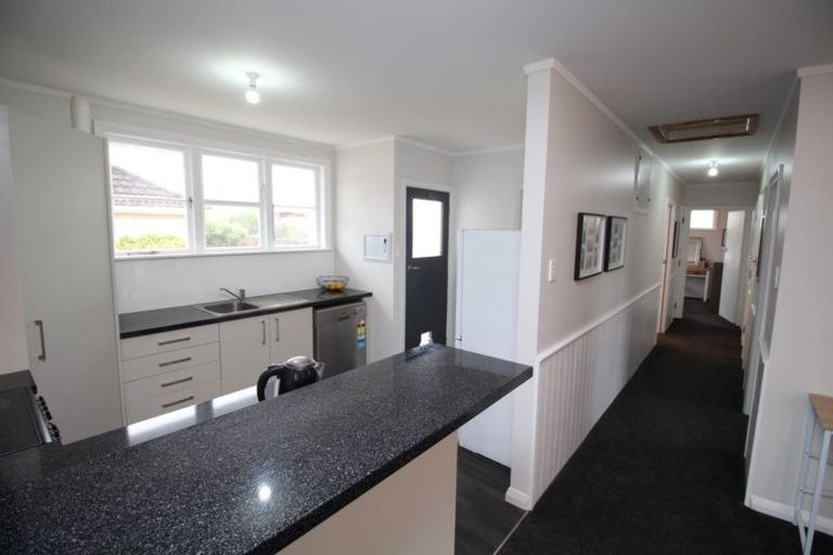 Photo of property in 44 Holland Crescent, Bulls, 4818