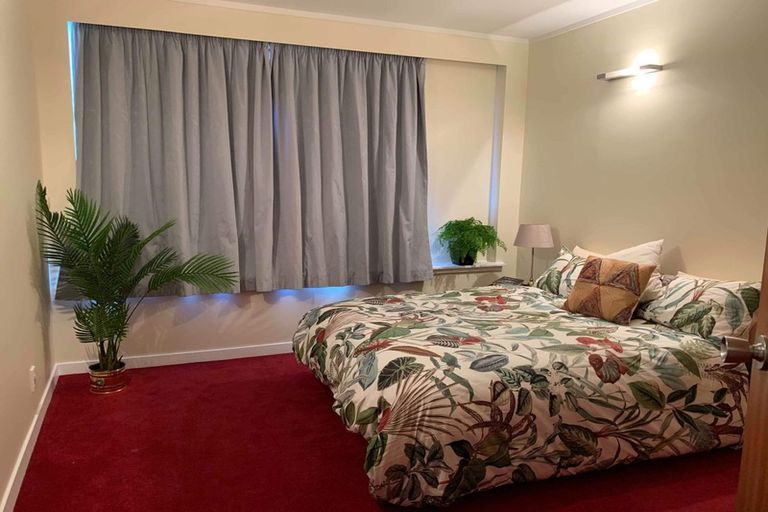 Photo of property in Hobson Court Flats, 11/70 Hobson Street, Thorndon, Wellington, 6011