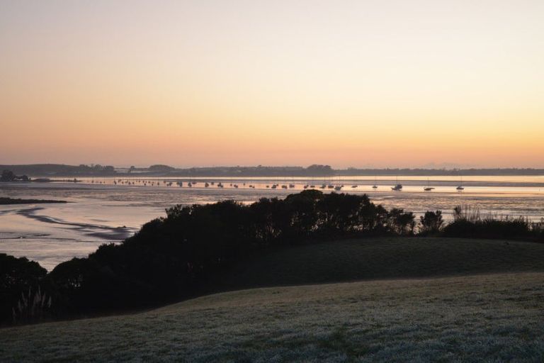 Photo of property in 57a Lynley Park Drive, Omokoroa, 3114