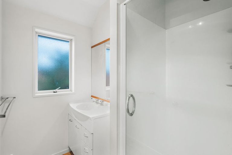 Photo of property in 65c Peverel Street, Riccarton, Christchurch, 8041