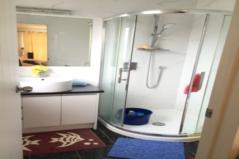 Photo of property in 23 Dromoland Drive, Flat Bush, Auckland, 2019