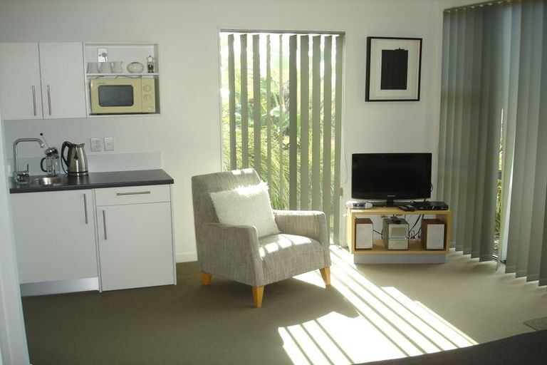 Photo of property in Doubtless Bay Villas, 14/18 Dudley Crescent, Cable Bay, 0420