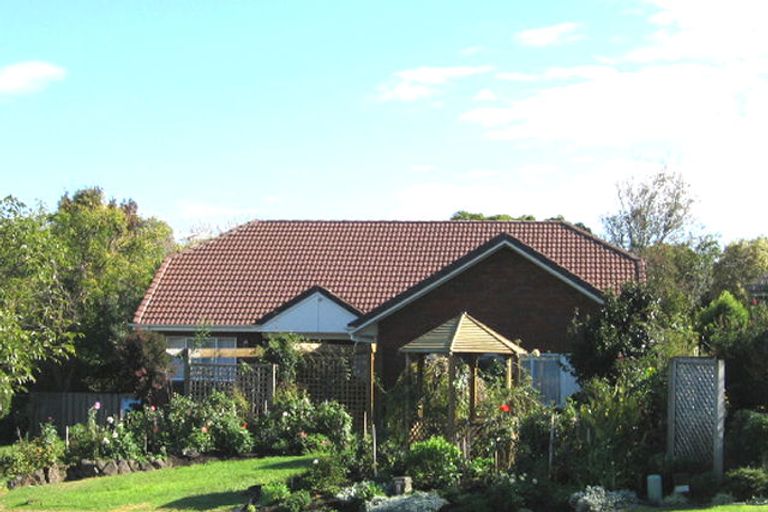 Photo of property in 5 Meadowland Drive, Somerville, Auckland, 2014