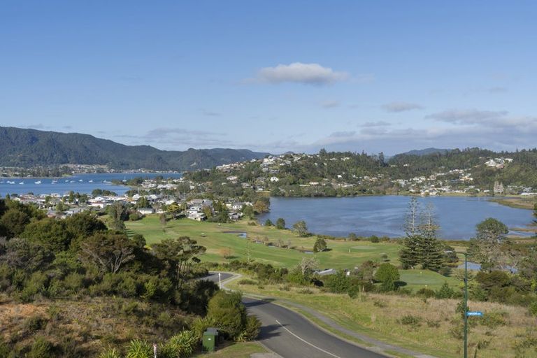 Photo of property in 18 Azimuth Road, Tairua, 3508