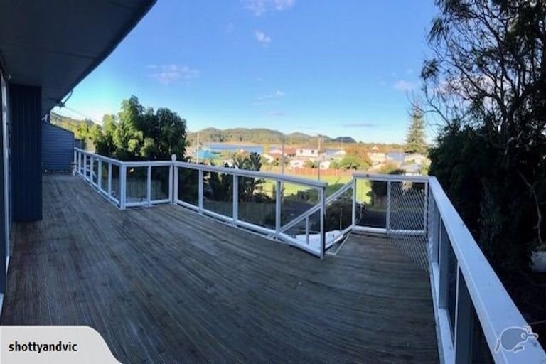 Photo of property in 12 Pine Road, Ngunguru, Whangarei, 0173