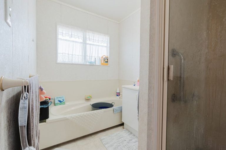 Photo of property in 21 Norman Street, Nawton, Hamilton, 3200