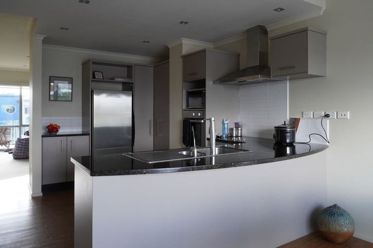 Photo of property in 26/4u Seaview Road, Paraparaumu Beach, Paraparaumu, 5032