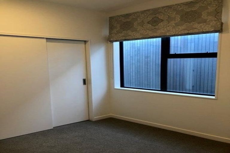 Photo of property in 10/20 Trent Street, Island Bay, Wellington, 6023