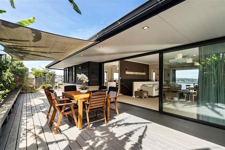 Photo of property in 21 Bayview Park Lane, Orewa, 0931