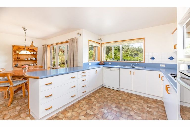 Photo of property in 1744 Tram Road, Swannanoa, Rangiora, 7475