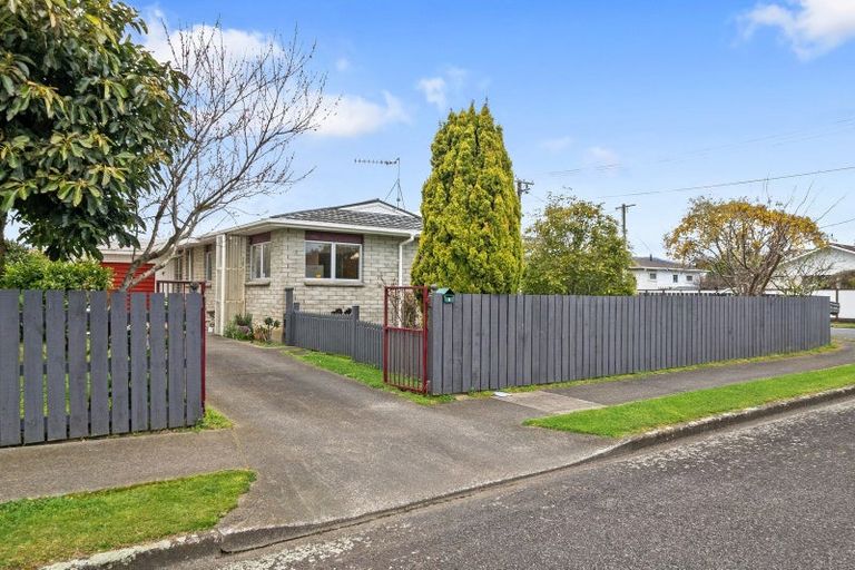 Photo of property in 8 Baden Street, Levin, 5510
