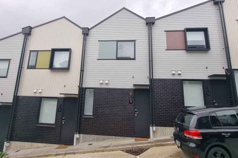 Photo of property in 11 Panoni Lane, Howick, Auckland, 2014