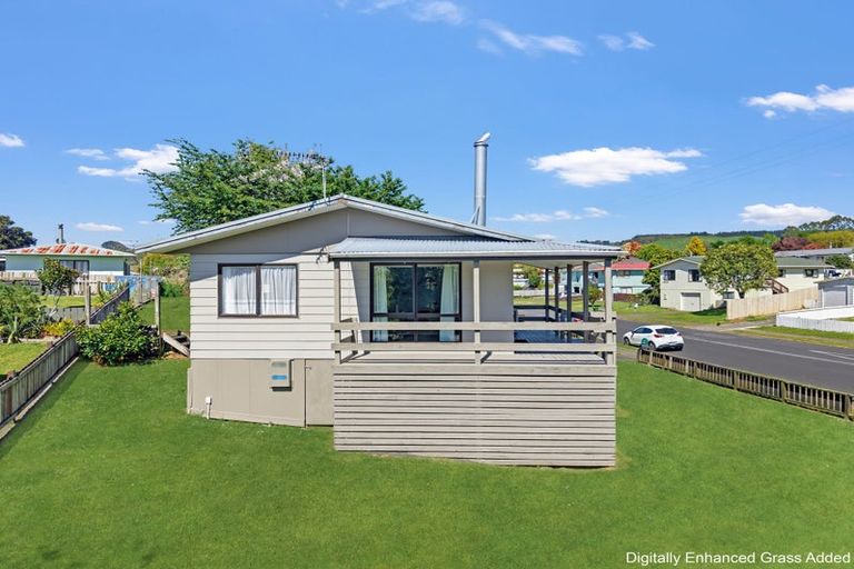 Photo of property in 2 Goldie Street, Pukehangi, Rotorua, 3015