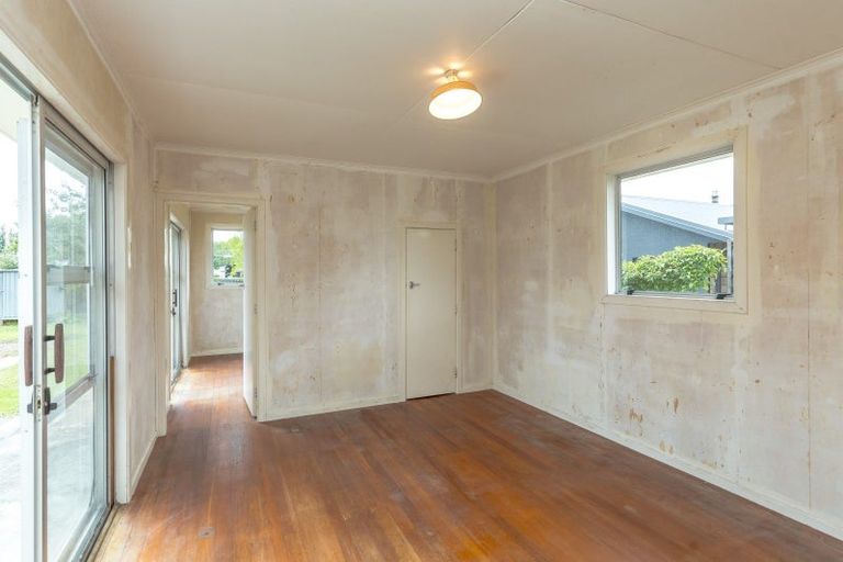 Photo of property in 14 Udy Street, Greytown, 5712