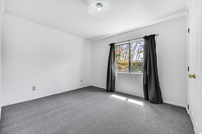 Photo of property in 11 Caulfield Green, Nawton, Hamilton, 3200