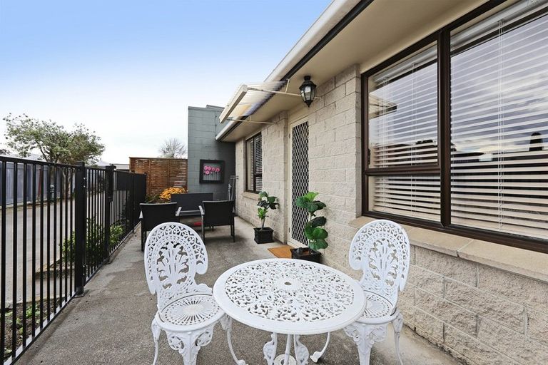 Photo of property in 3/804 Saint Aubyn, Parkvale, Hastings, 4122