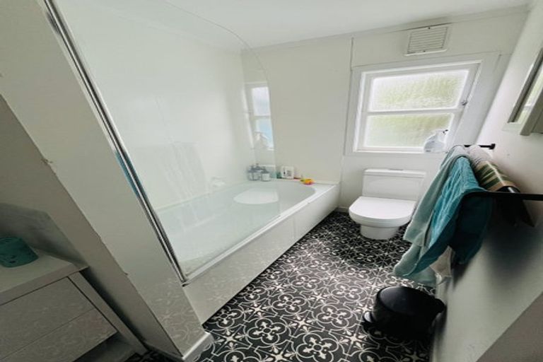 Photo of property in 56 Liardet Street, Vogeltown, Wellington, 6021