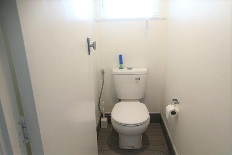 Photo of property in 14 Seafarer Crescent, Stanmore Bay, Whangaparaoa, 0932