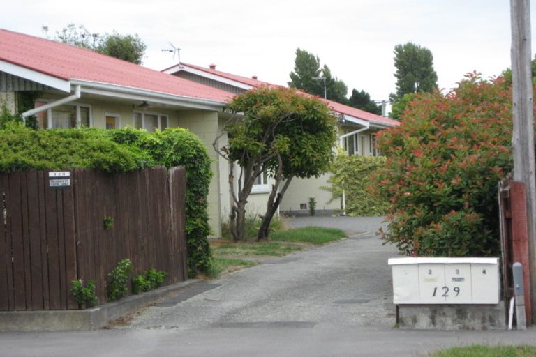 Photo of property in 4/129 Geraldine Street, Edgeware, Christchurch, 8013
