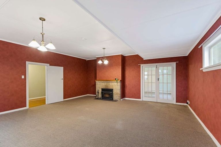Photo of property in 4 Godwin Crescent, College Estate, Whanganui, 4500