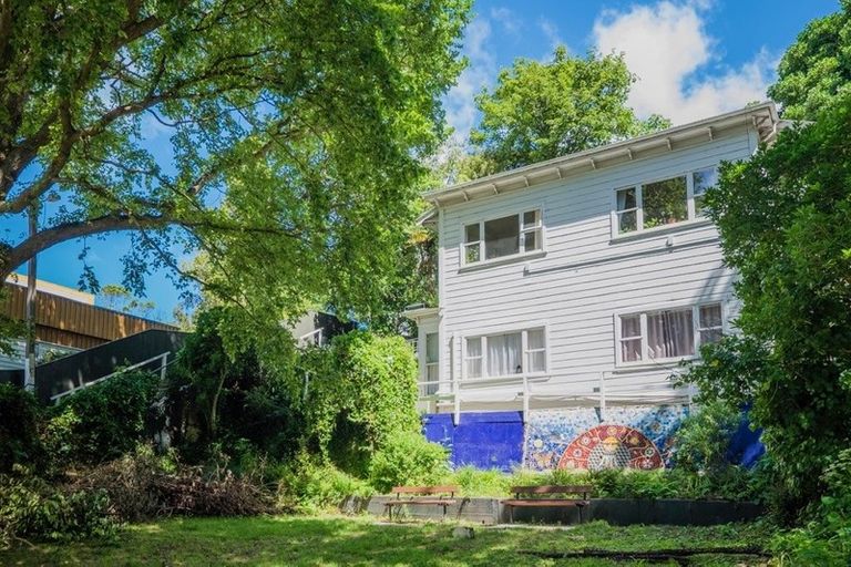 Photo of property in 10 Terrace Gardens, Te Aro, Wellington, 6011