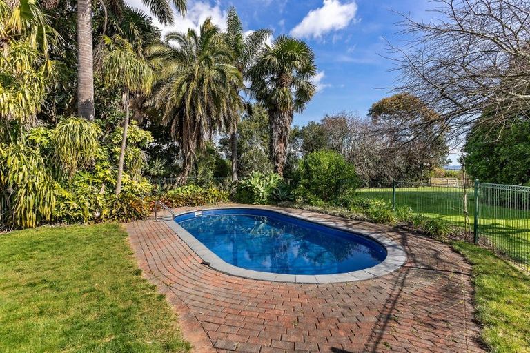 Photo of property in 63 Whatapaka Road, Karaka, Papakura, 2580