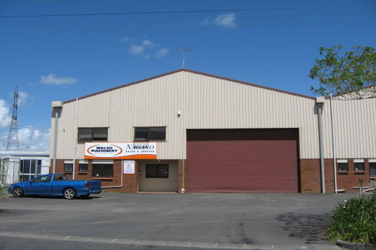 Photo of property in 152b Great South Road, Drury, 2113