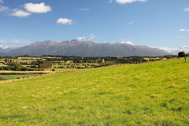 Photo of property in 65 Ridgedale Road, 9672