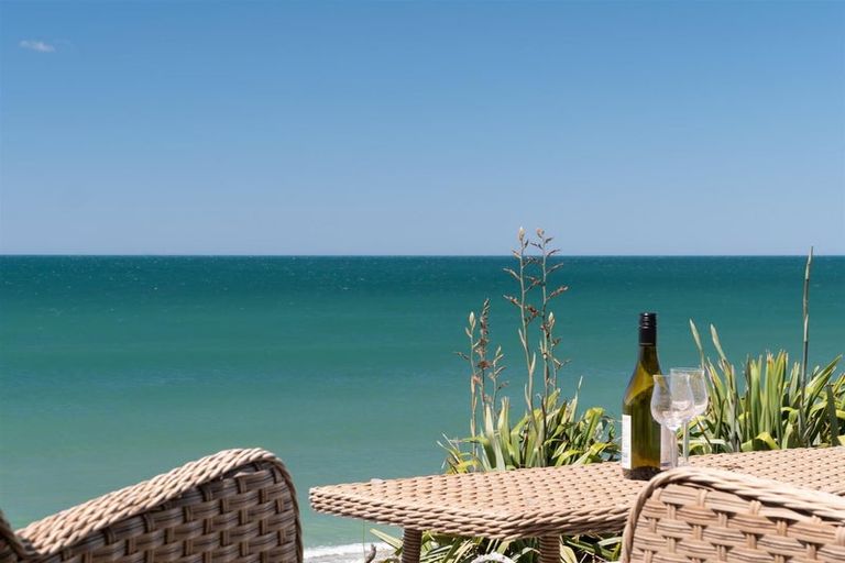 Photo of property in 151 Pukehina Parade, Pukehina, Te Puke, 3189