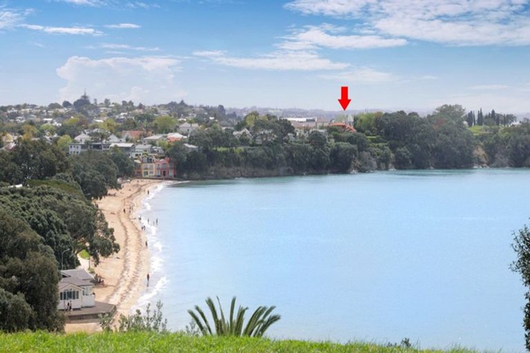 Photo of property in 126 Vauxhall Road, Narrow Neck, Auckland, 0624