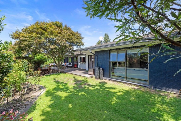 Photo of property in 2 Barnett Place, Te Puke, 3119
