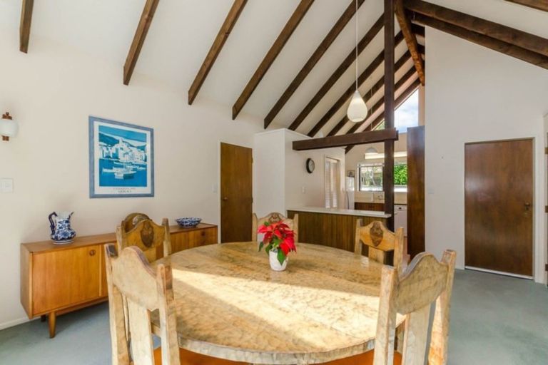 Photo of property in 9 Awanui Drive, Waikanae, 5036