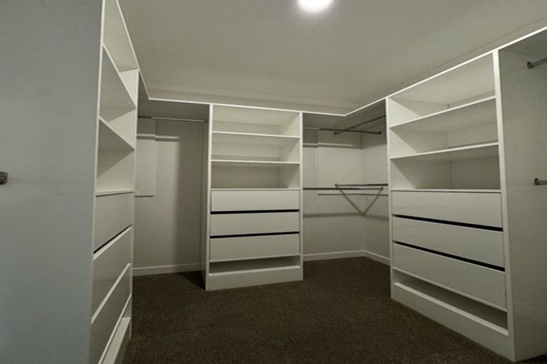 Photo of property in 5 Kikorangi Drive, Wainui, 0992