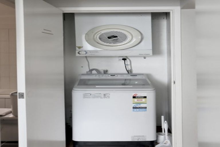 Photo of property in 277 Maunganui Road, Mount Maunganui, 3116