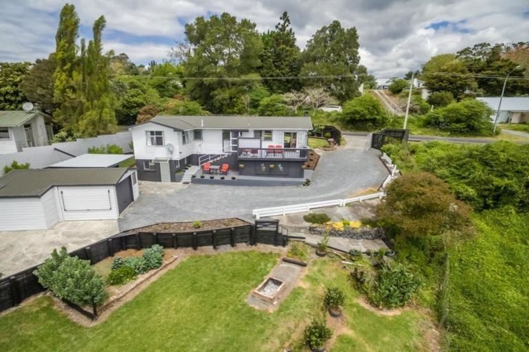 Photo of property in 69 North Road, Kawakawa, 0210