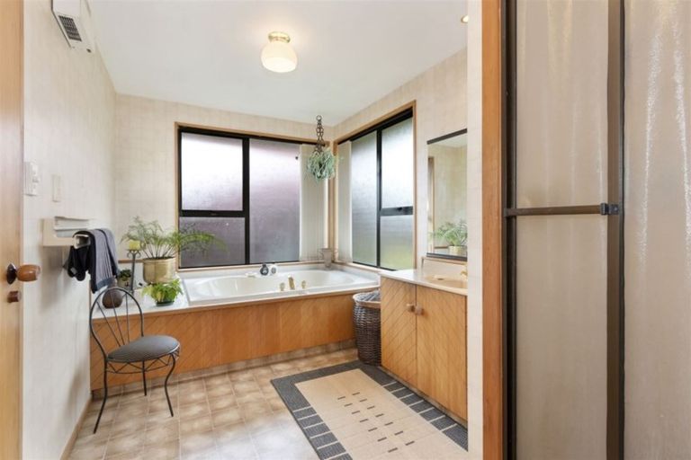 Photo of property in 111 Reynolds Avenue, Bishopdale, Christchurch, 8053