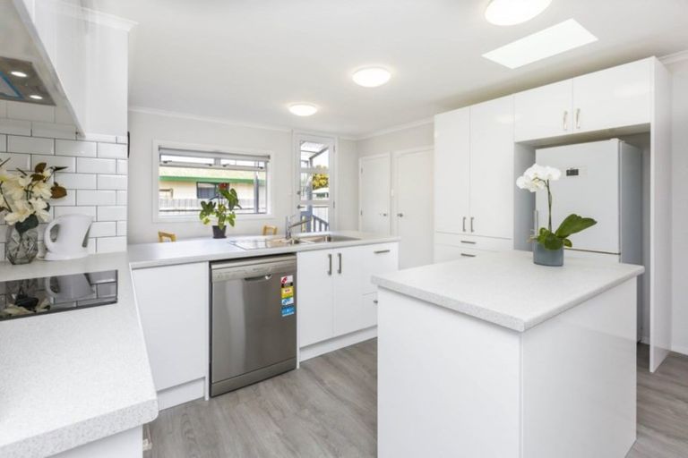 Photo of property in 103 Akatarawa Road, Birchville, Upper Hutt, 5018